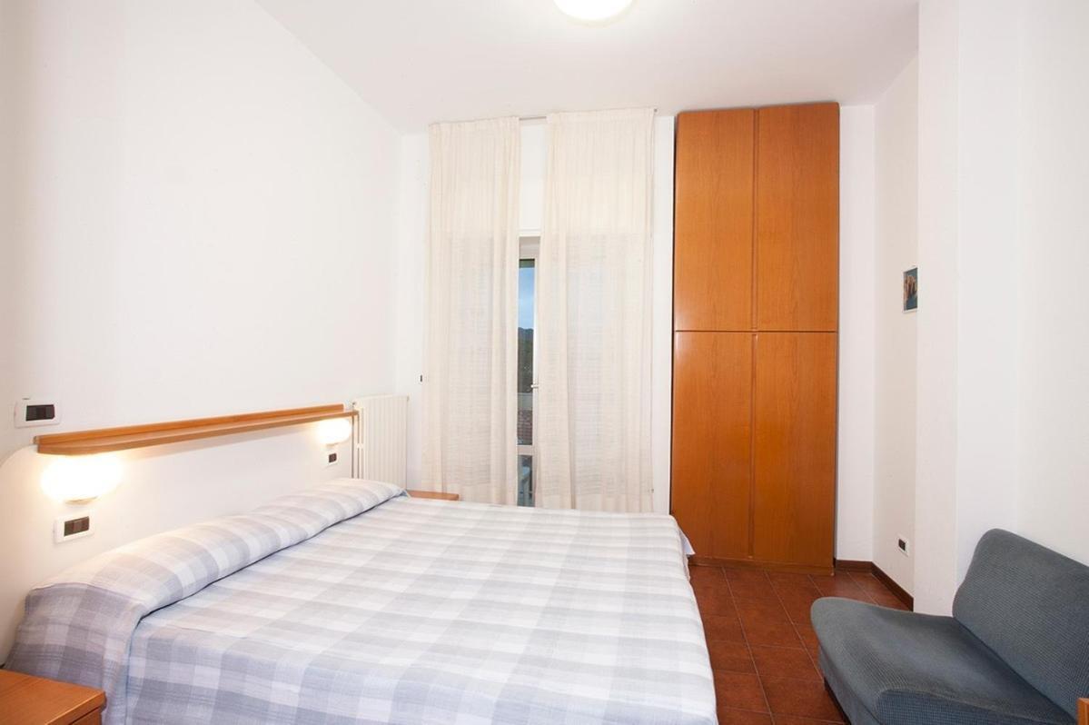 Casavacanze Internazionale Diano Marina Ngoại thất bức ảnh