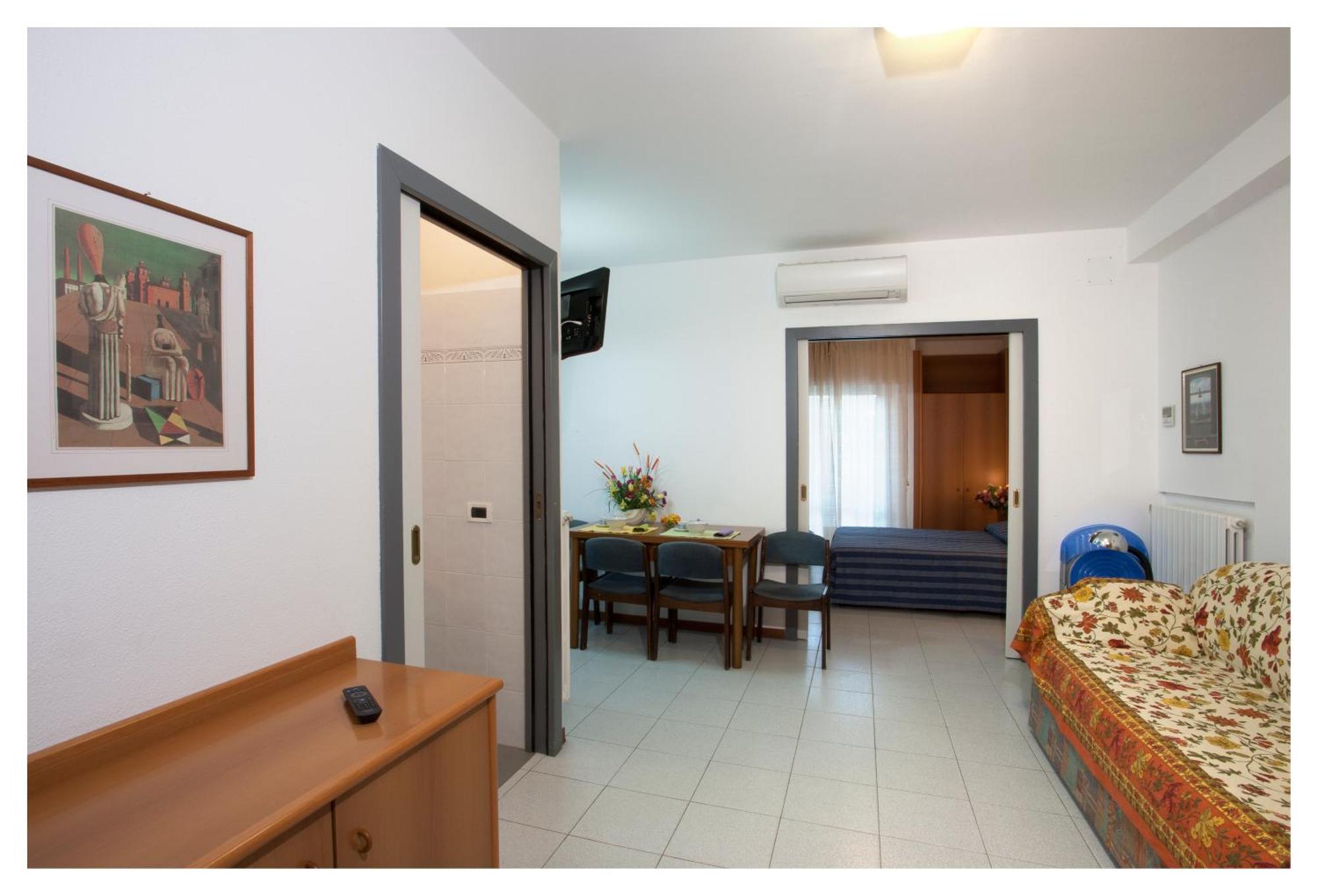 Casavacanze Internazionale Diano Marina Ngoại thất bức ảnh