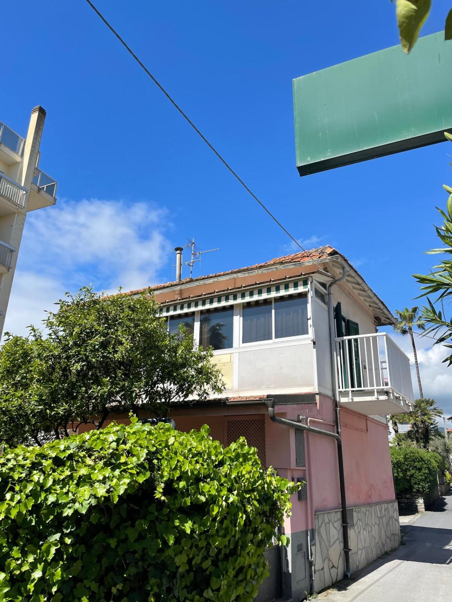 Casavacanze Internazionale Diano Marina Ngoại thất bức ảnh